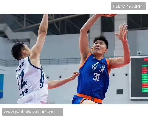 2米20中锋总算在全运会得分 他曾在CBA被寄予等待 2米20中锋总算在全运会得分 他曾在CBA被寄予等待