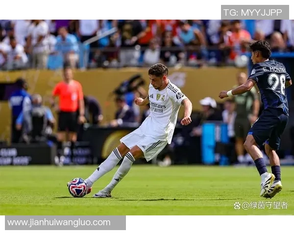 巴尔韦德:阿隆索在药厂现已证明了自己,终将带皇马重返巅峰 巴尔韦德:阿隆索在药厂现已证明了自己,终将带皇马重返巅峰